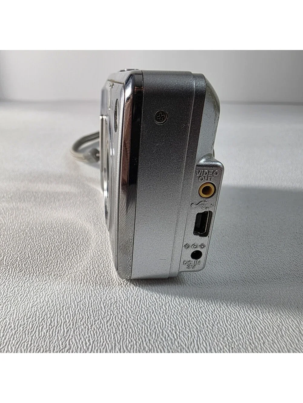 Fujifilm FinePix A400 Digital Camera 4.1MP Silver | Works No Card